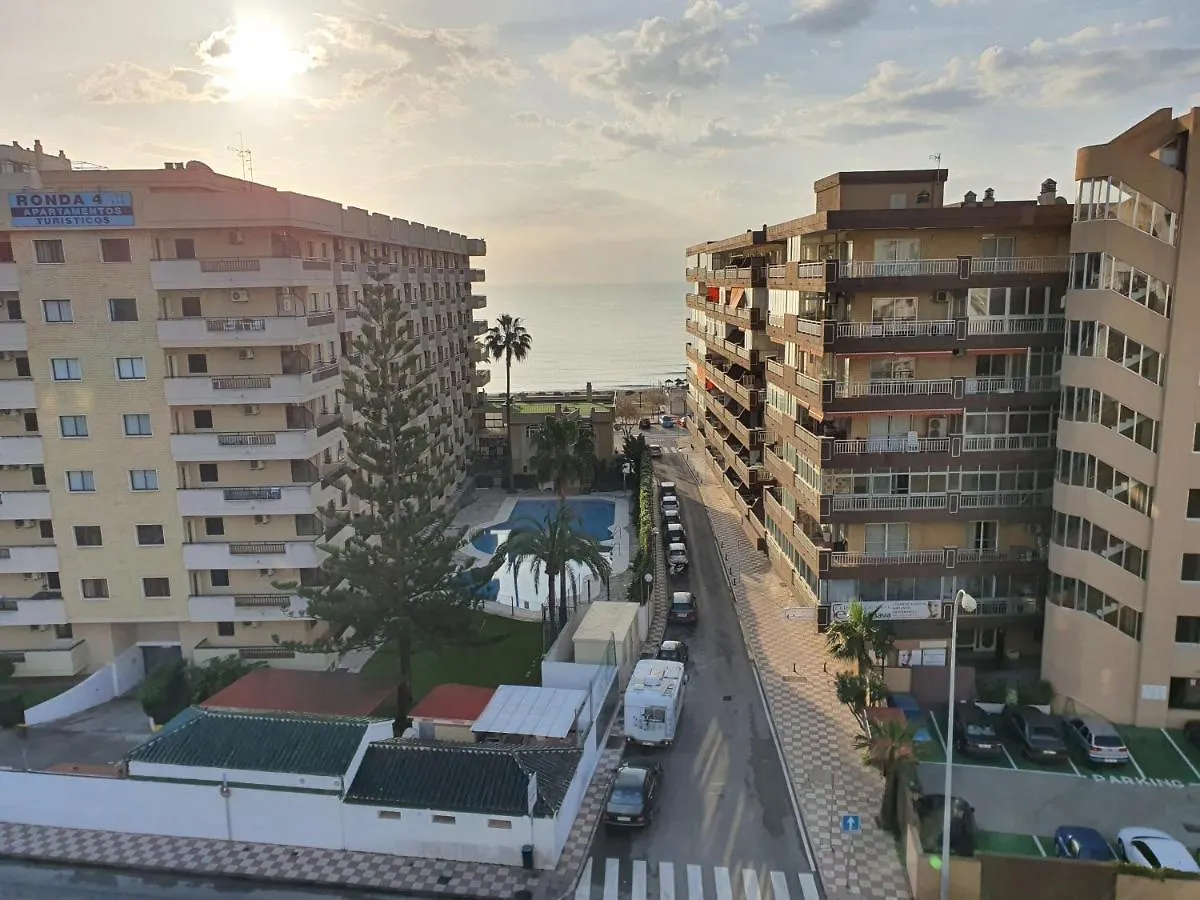 Rymlig Laegenhet Foer 7,8 Persons In Los Boliches, Fuegirola Fuengirola Apartment