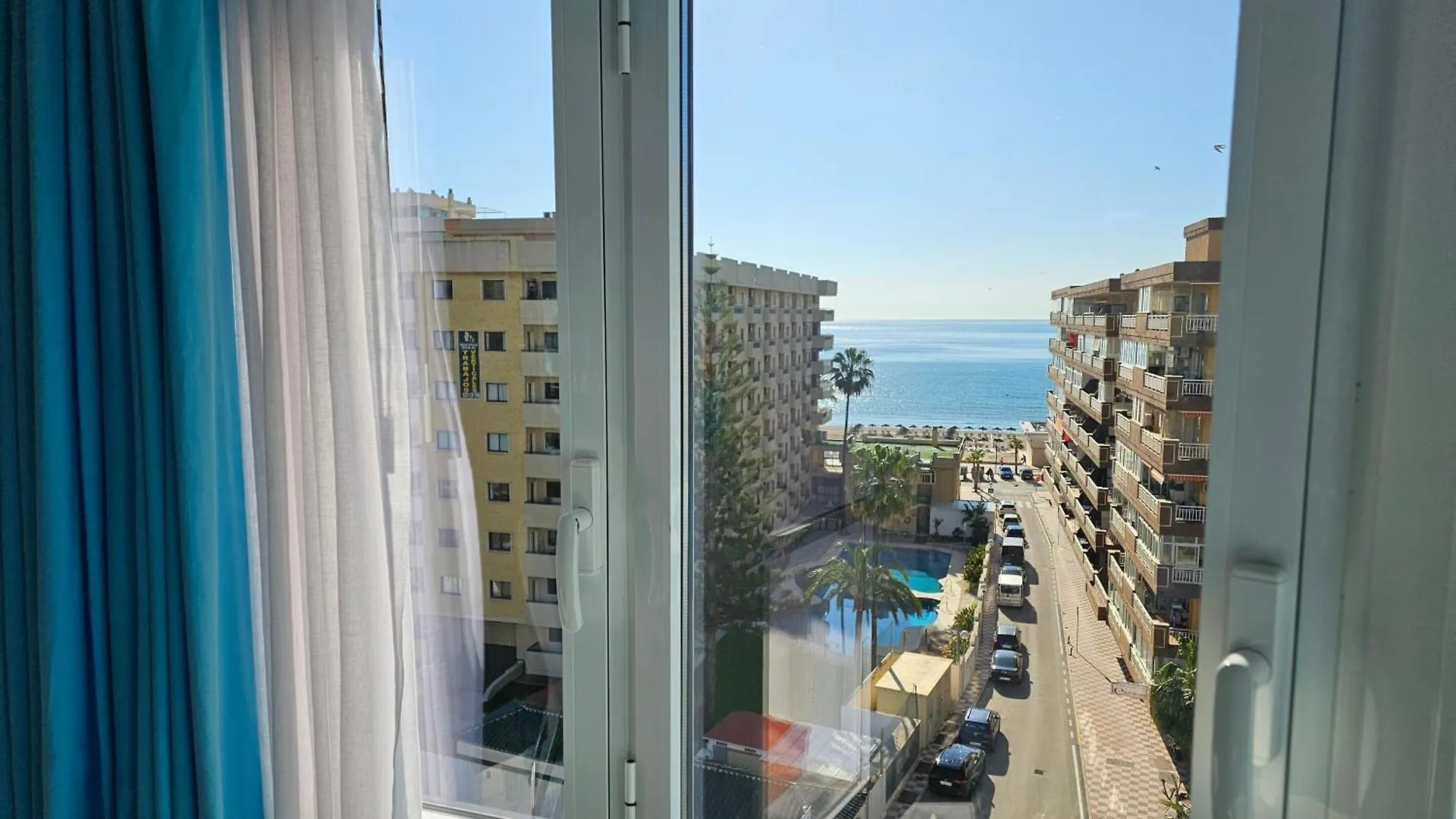 Rymlig Laegenhet Foer 7,8 Persons In Los Boliches, Fuegirola Fuengirola Apartment